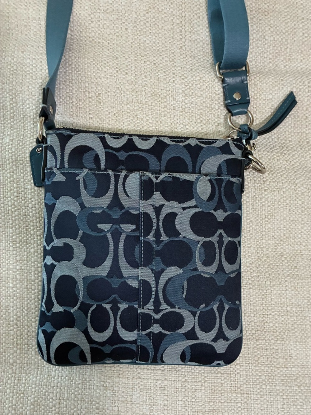 Coach EUC Blue Signature Crossbody  Bag @9”x8” - Picture 3 of 14